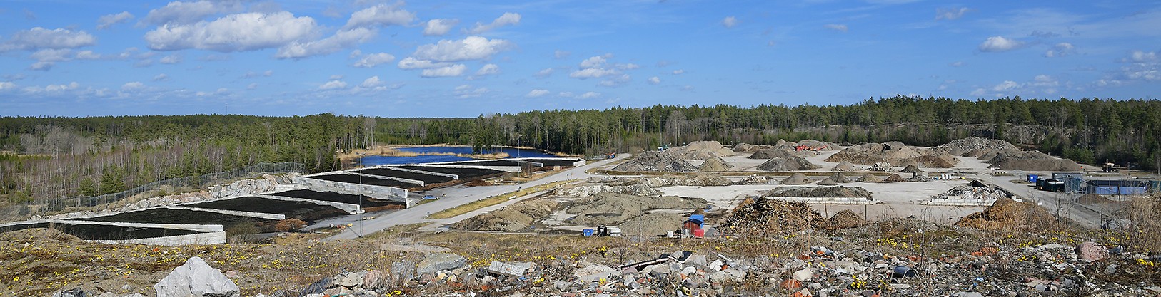 Blick utöver marksaneringsytan på Löt Avfallsanläggning